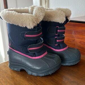 Toddler Beasley Faux Fur Lined Snow Boot In Navy Blue/Pink
